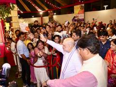 
      
      Gujarat: Amit Shah participates in Navratri Garba festival in Ahm
      
      