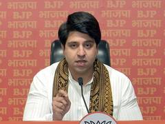 
      
      Poonawalla alleges fourth instance of abuse against PM's mother
      
      