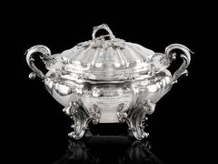 
      
      Giftex’s Upcoming Auction Offers Curated Selection
      
      