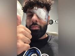 
      
      Singer Badshah injures his left eye during music tour
      
      