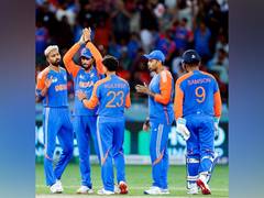 
      
      India face glitches but reach Asia Cup final after victory over Bangladesh
      
      