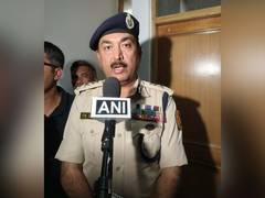 
      
      Ladakh DGP accuses Sonam Wangchuk of provocative speeches
      
      