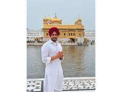 
      
      Punjabi singer Rajvir Jawanda 