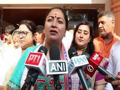 
      
      Delhi CM performs havan at BJP’s newly-built Delhi headquarter
      
      