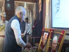 
      
      Governor of Andhra Pradesh   pays rich tributes to Mahatma Gandhi
      
      