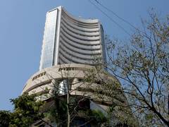 
      
      Selling pressure returns to stocks as Nifty, Sensex down in open
      
      