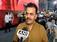 
      
      Shiv Sena leader Sanjay Nirupam speaks on occasion of Dussehra
      
      