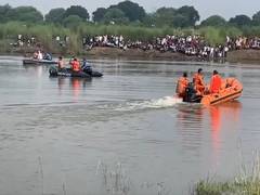 
      
      UP: Three drown during Goddess Durga idol immersion
      
      