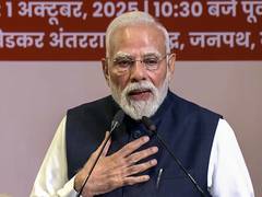 
      
      PM Modi pays tribute to Shyamji Krishna Verma
      
      
