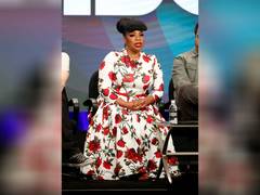 
      
      'Vice Principals' actor Kimberly Hébert Gregory passes away at 52
      
      