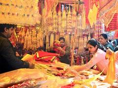 
      
      Consumer spending expected to touch Rs 14 lakh cr this season
      
      