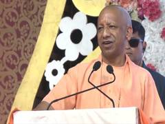 
      
      UP CM felicitates and distributes kits to the sanitation workers
      
      