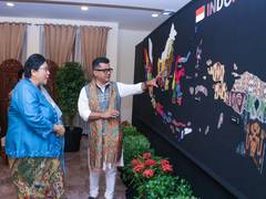 
      
      MoS Margherita attends 80th anniversary of Indonesia's I-Day
      
      