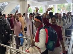 
      
      Devotees rejoice as Vaishno Devi Yatra resumes
      
      