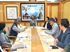 
      
      Himachal CM reviews preparations for Virbhadra Singh statue
      
      