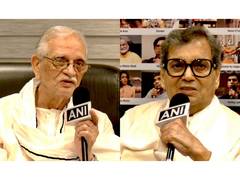 
      
      Subhash Ghai calls Gulzar his “guru” at Whistling Woods event
      
      