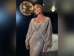 
      
      Jennifer Lopez recalls competing in triathlon 
      
      