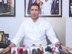 
      
      Jitu Patwari holds state govt responsible for children's death
      
      