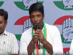 
      
      Ex-IAS officer Kannan Gopinathan joins Congress
      
      