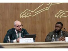 
      
      Russia Courts Global South with Promise of Creative Partnerships
      
      