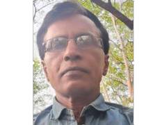 
      
      Senior Maoist member, 60 cadres lay down arms in Maharashtra
      
      