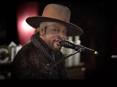 
      
       D’Angelo dies at 51 after battle with Pancreatic cancer
      
      