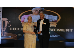 
      
      Dr. Sara George Muthoot Receives Lifetime Achievement Award
      
      
