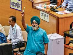 
      
      Municipal Corporation of Delhi gives Diwali gift to employees
      
      