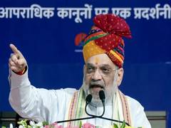 
      
      Amit Shah lauds surrender of Naxal and Maoist leaders
      
      