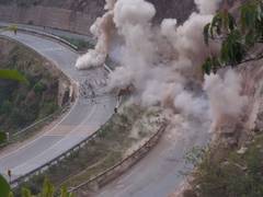 
      
      Three boulders blasted on Jammu–Srinagar National Highway
      
      