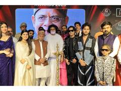 
      
      Filmgiants Global Awards 2025
      
      