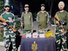 
      
      BSF recovers one packet of heroin, pistol in Punjab
      
      