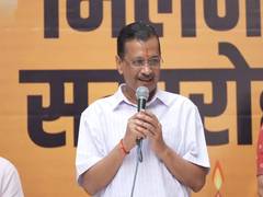 
      
      Arvind Kejriwal joins AAP Women's wing Diwali event
      
      