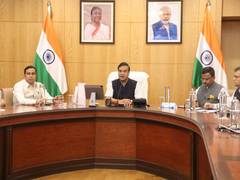 
      
      Assam CM holds conference with Guardian Ministers on Dr Hazarika
      
      