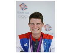 
      
      Peter Wilson honours bet, shaves head after Sandhu's bronze
      
      