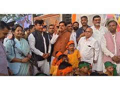 
      
      Working towards developing Chitrakoot like Ayodhya: MP CM
      
      