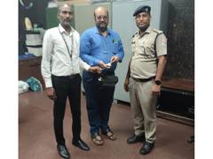 
      
      Passenger lauds Railway staff for recovery of lost wristwatch
      
      