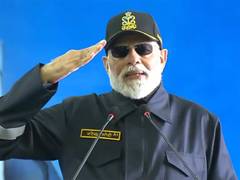 
      
      PM Modi witnesses air power demonstration at INS Vikrant
      
      