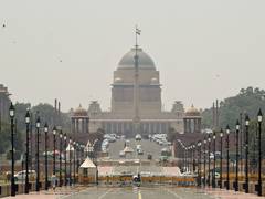 
      
      Minor fire breaks out at Rashtrapati Bhavan Complex in Delhi
      
      