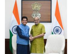
      
      Piyush Goyal meets Vice President CP Radhakrishnan
      
      