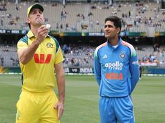 
      
      2nd ODI: Australia win toss, opts to bowl against India
      
      