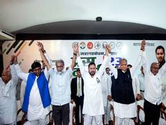 
      
      Mahagathbandhan declares Tejashwi Yadav as Bihar CM candidate
      
      
