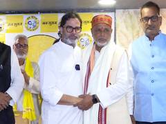 
      
      Gopalganj Independent joins Jan Suraaj ahead of Bihar Poll
      
      