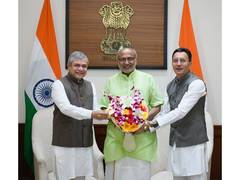 
      
      V-P lauds Ministries for driving India’s digital transformation a
      
      