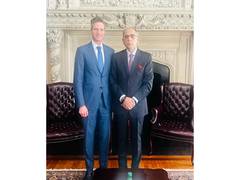 
      
      Amb Kwatra meets Lockheed Martin CEO
      
      