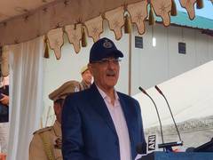 
      
      Ladakh LG stresses entrepreneurship, self-employment
      
      