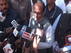 
      
      Shivraj Singh Chouhan visits Krishi Vigyan Kendra in Vellore
      
      