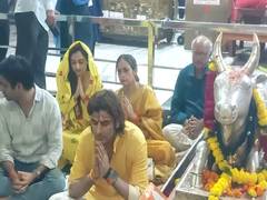 
      
      Madirakshi, Rohit seek blessings at Mahakaleshwar Temple
      
      