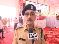 
      
      Police to present accused SI in Satara doc suicide case in court
      
      