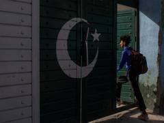 
      
      Pakistan: Karachi Secondary Education Board faces backlash
      
      